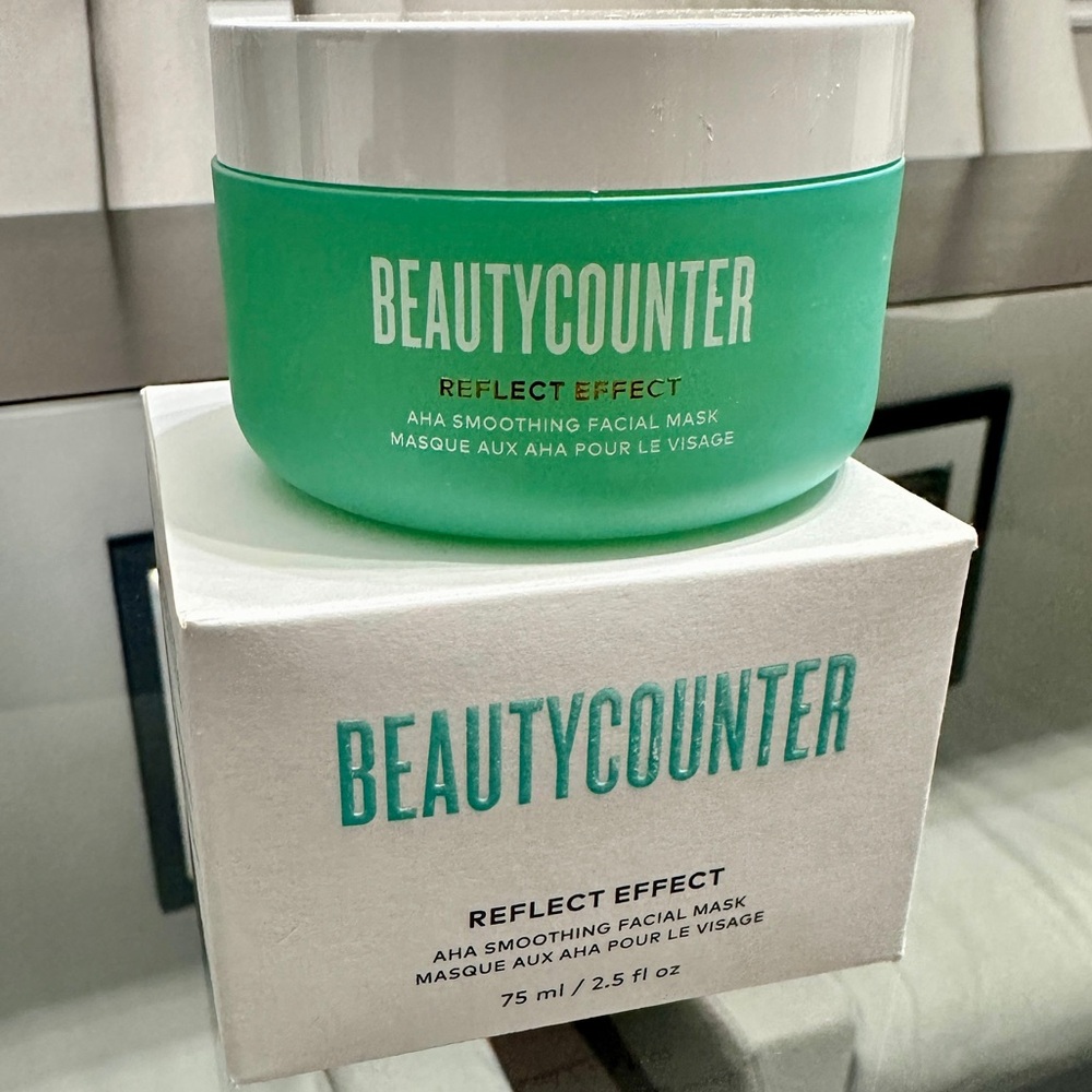 Full size Beautycounter Reflect Effect AHA Smoothing Mask
